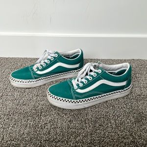 Green old school with checkers